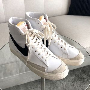 Nike Blazer 77’ (US 9M)